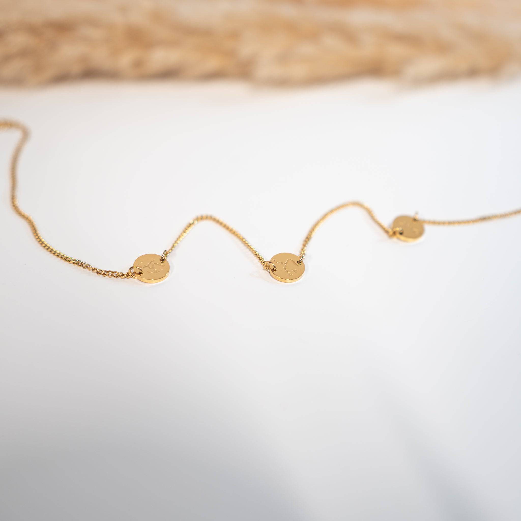 Sabr Shukar Tawakal Patience, Gratitude & Trust in God Gold Plated Arabic Necklace - Salaam Gallery